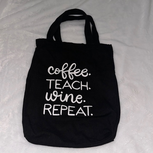 Handbags - Black and white bag